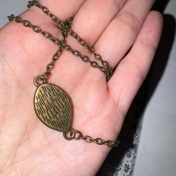 22 1/4" Brass All Seeing Eye Necklace - Picture 8 of 9